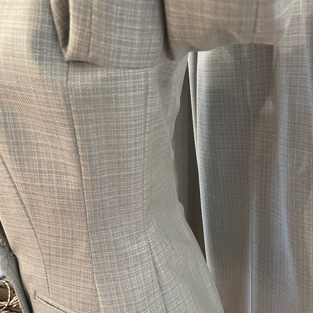 Escada Wool and Silk Blend Suit with Rhinestone Trim - Picture 4 of 16